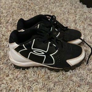 Under Armour little kids size 10 baseball cleats